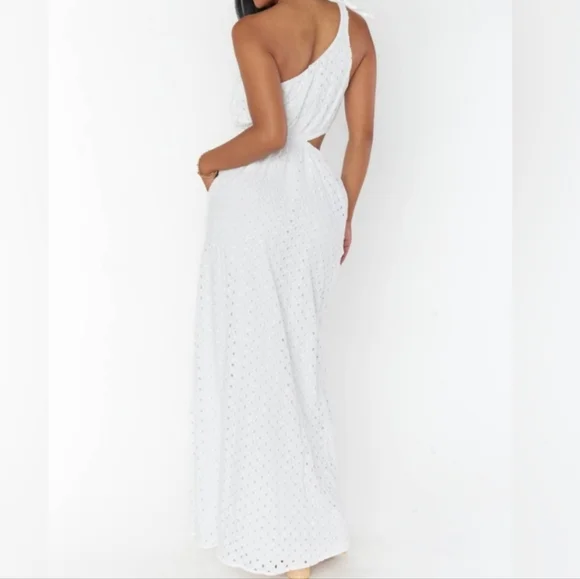 NWT Show Me Your Mumu take me out white eyelet maxi dress - Picture 2 of 4